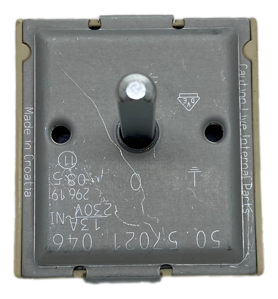 Regulador Energia 230v L32 Para Anafe Akt760ne Ariston Origi - Imagen 2